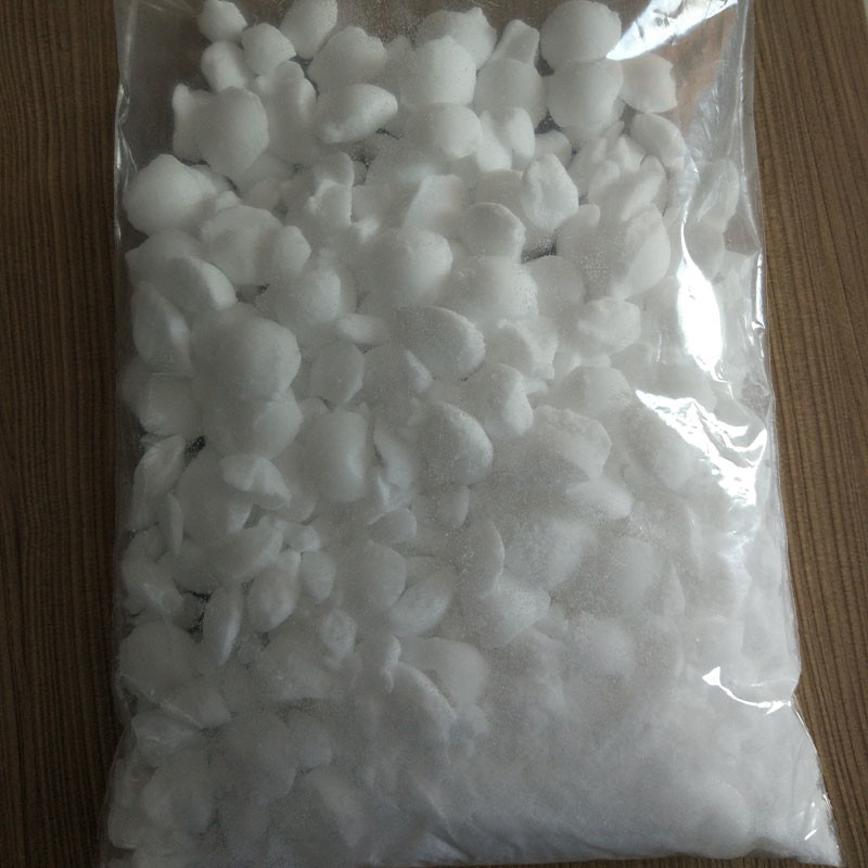 Anhídrido maleico de CAS 108-31-6 blanco de los intermedios del pesticida del polvo