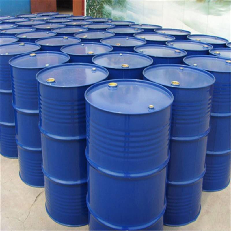 Se recomienda que el contenido de etanol en la mezcla sea igual o superior al 10% del contenido total de etanol en la mezcla.