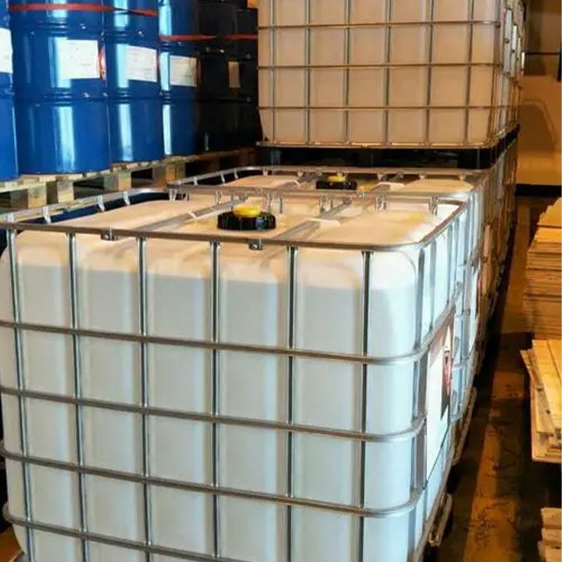 El objetivo de la presente Directiva es garantizar que las sustancias químicas que se utilicen en la producción de productos químicos sean ecológicas y no contaminantes.